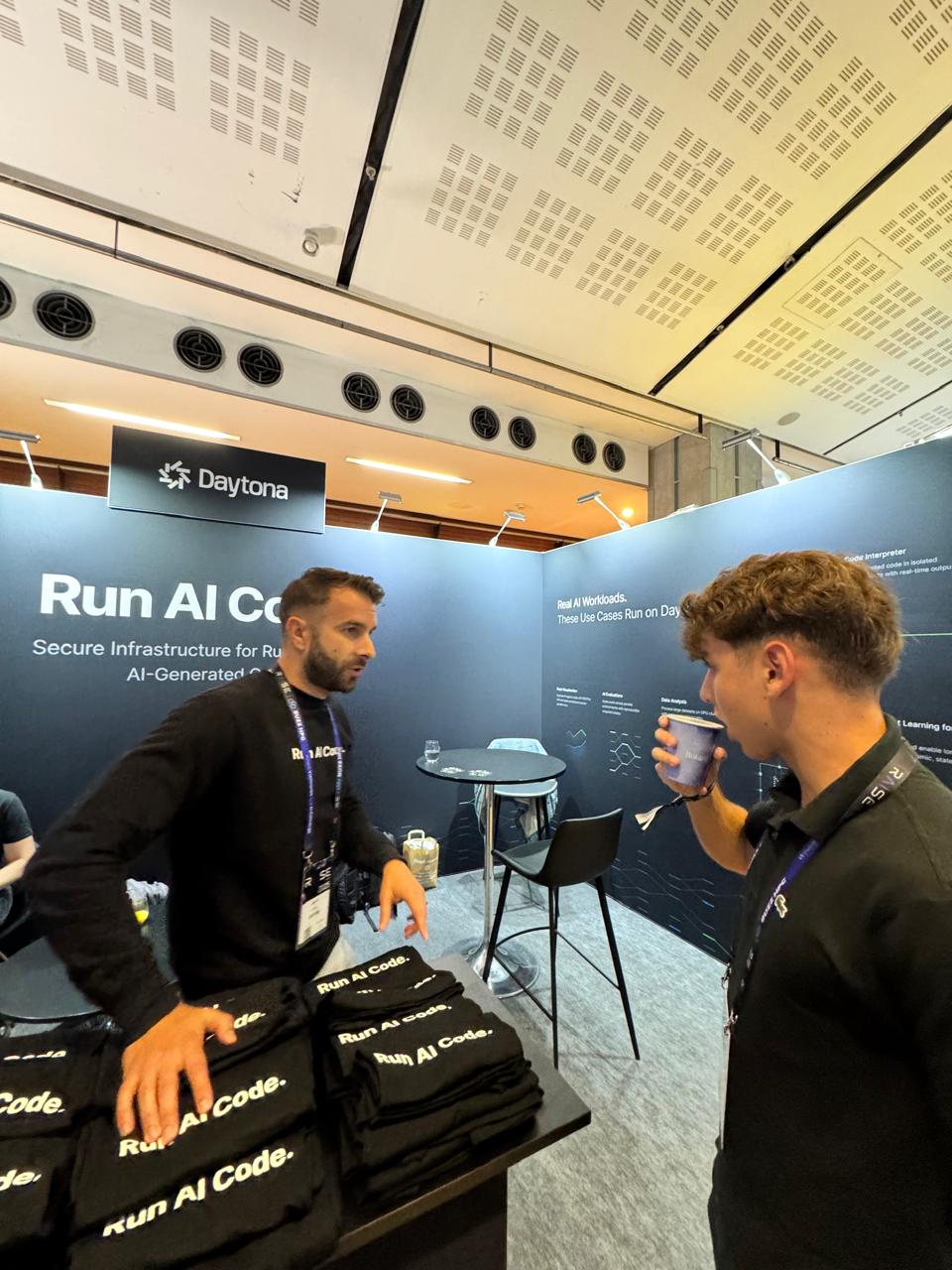 Event-floor continuation around AI infrastructure.