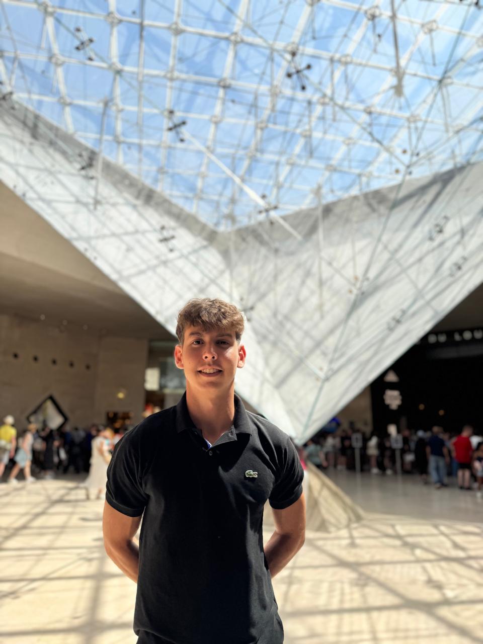 A portrait from João's international path in technology.